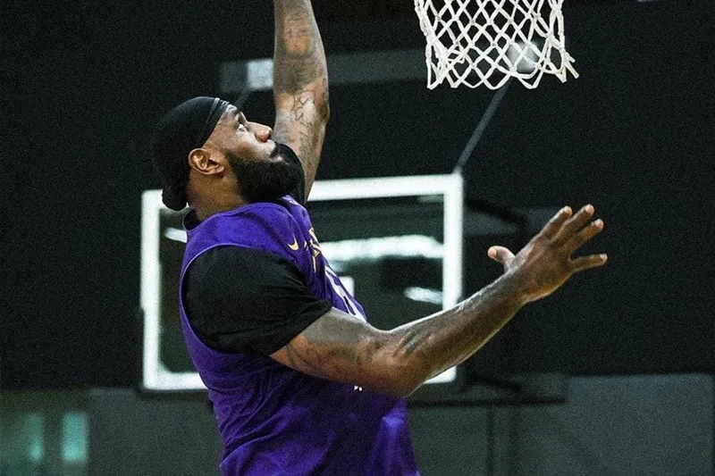 Pré-temporada da NBA: Quais estrelas estarão em quadra nos amistosos?