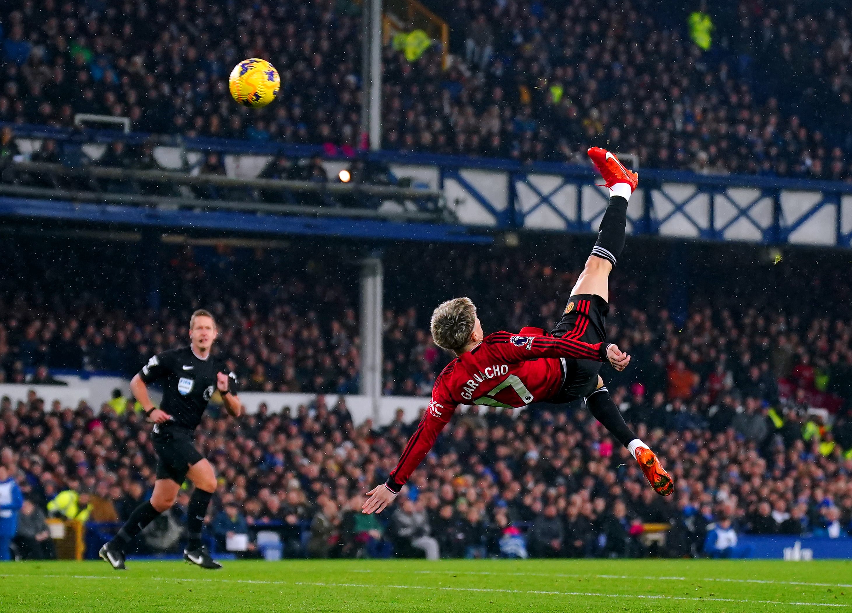 As Melhores Finalizações da Temporada: Relembre os Gols Mais Bonitos!