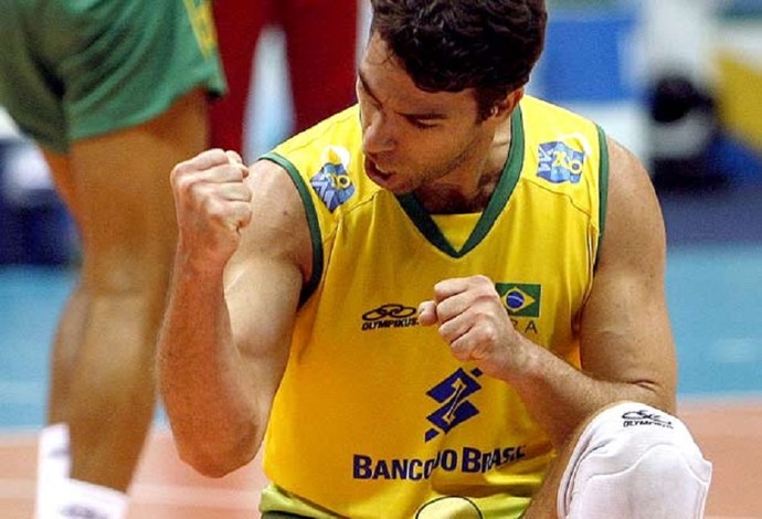 Como Marcelinho Vôlei Aprimorou seu Jogo? Segredos Revelados!