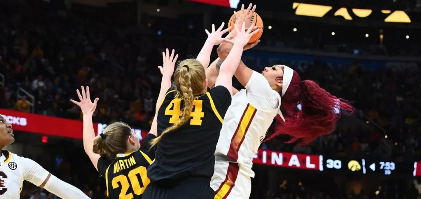 South Carolina x Iowa: Quem tem a vantagem no confronto?