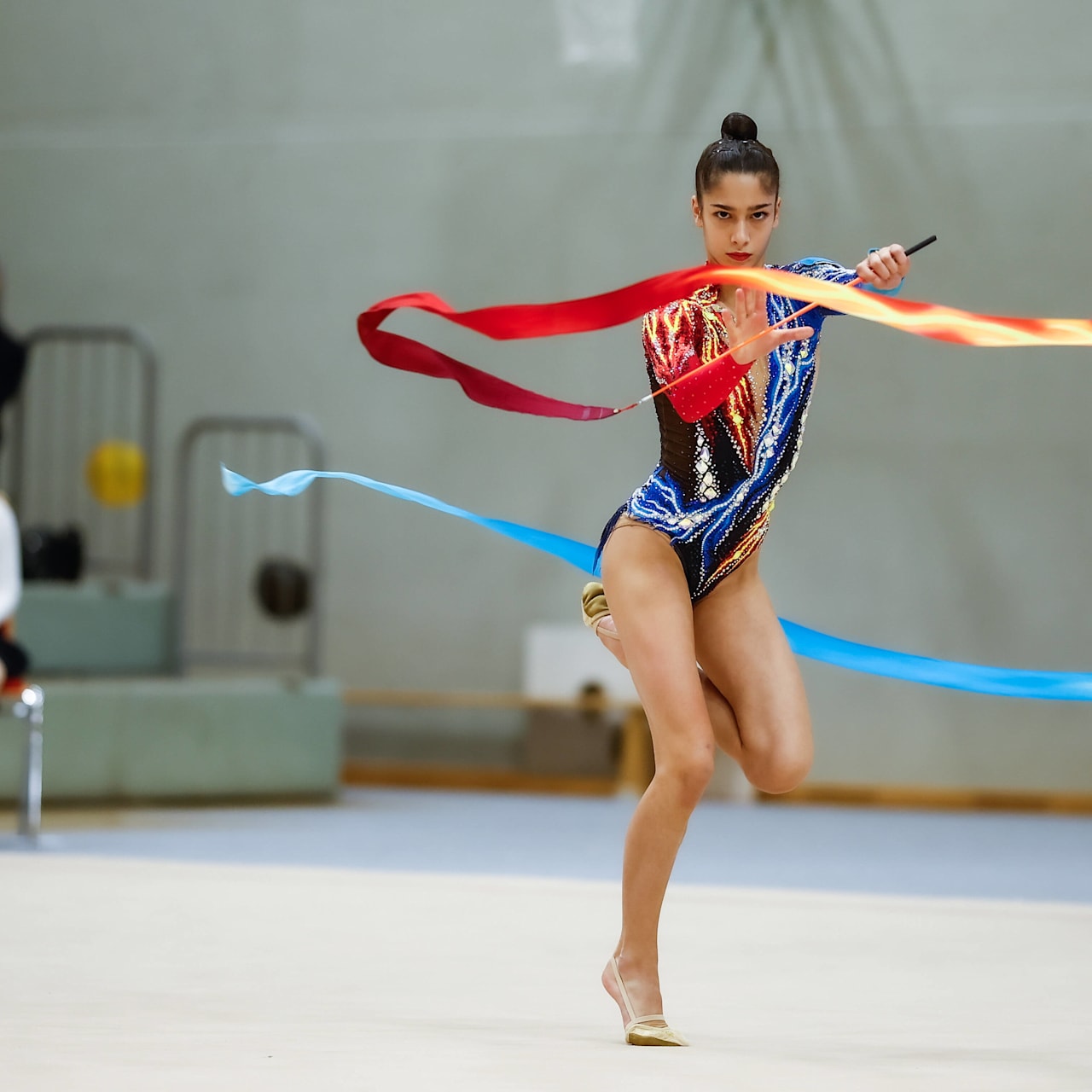 Tudo sobre os aparelhos da ginástica rítmica: guia completo para iniciantes!