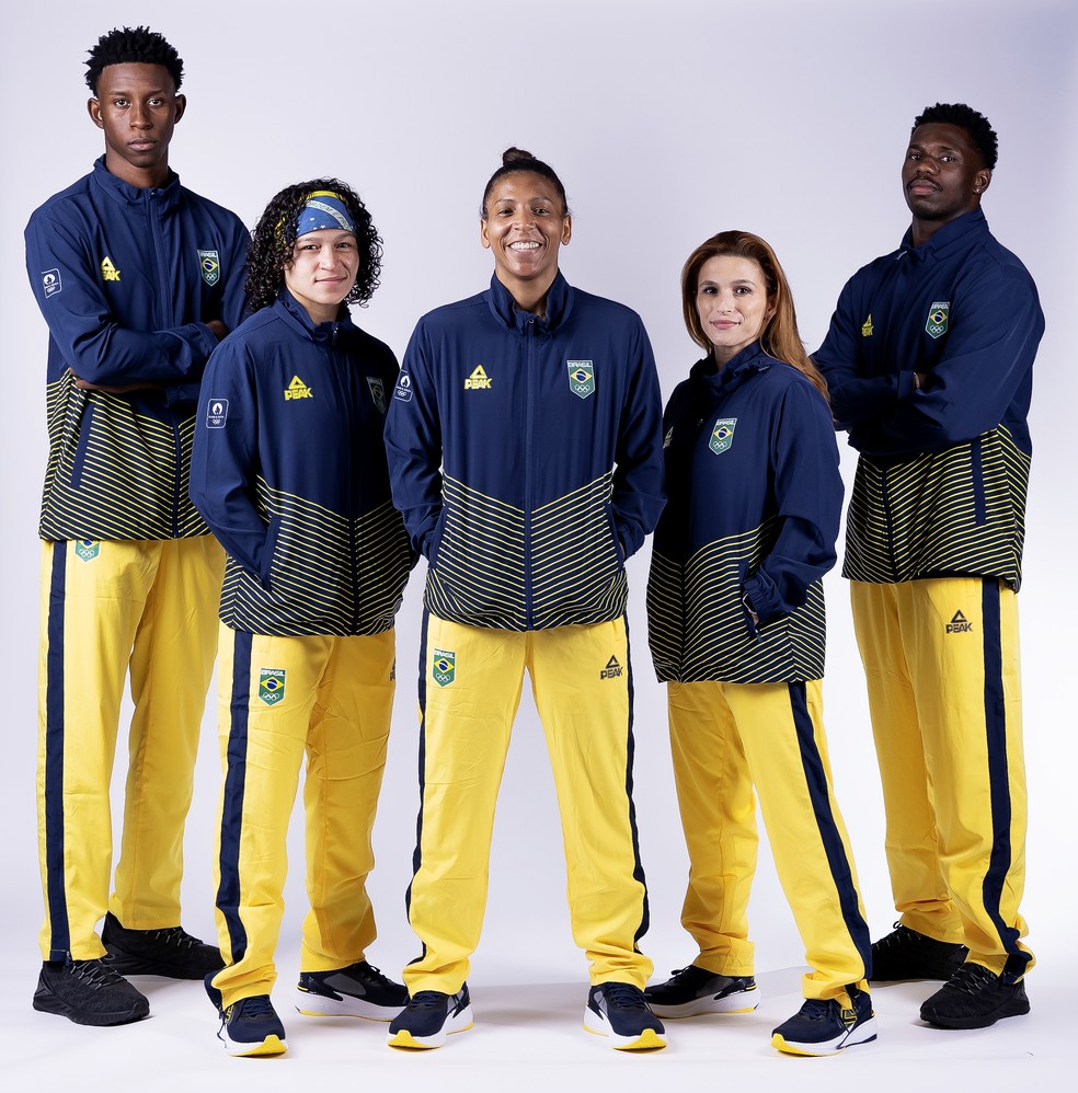 Uniforme do Time Brasil: Conheça as Opções Para Homens e Mulheres!