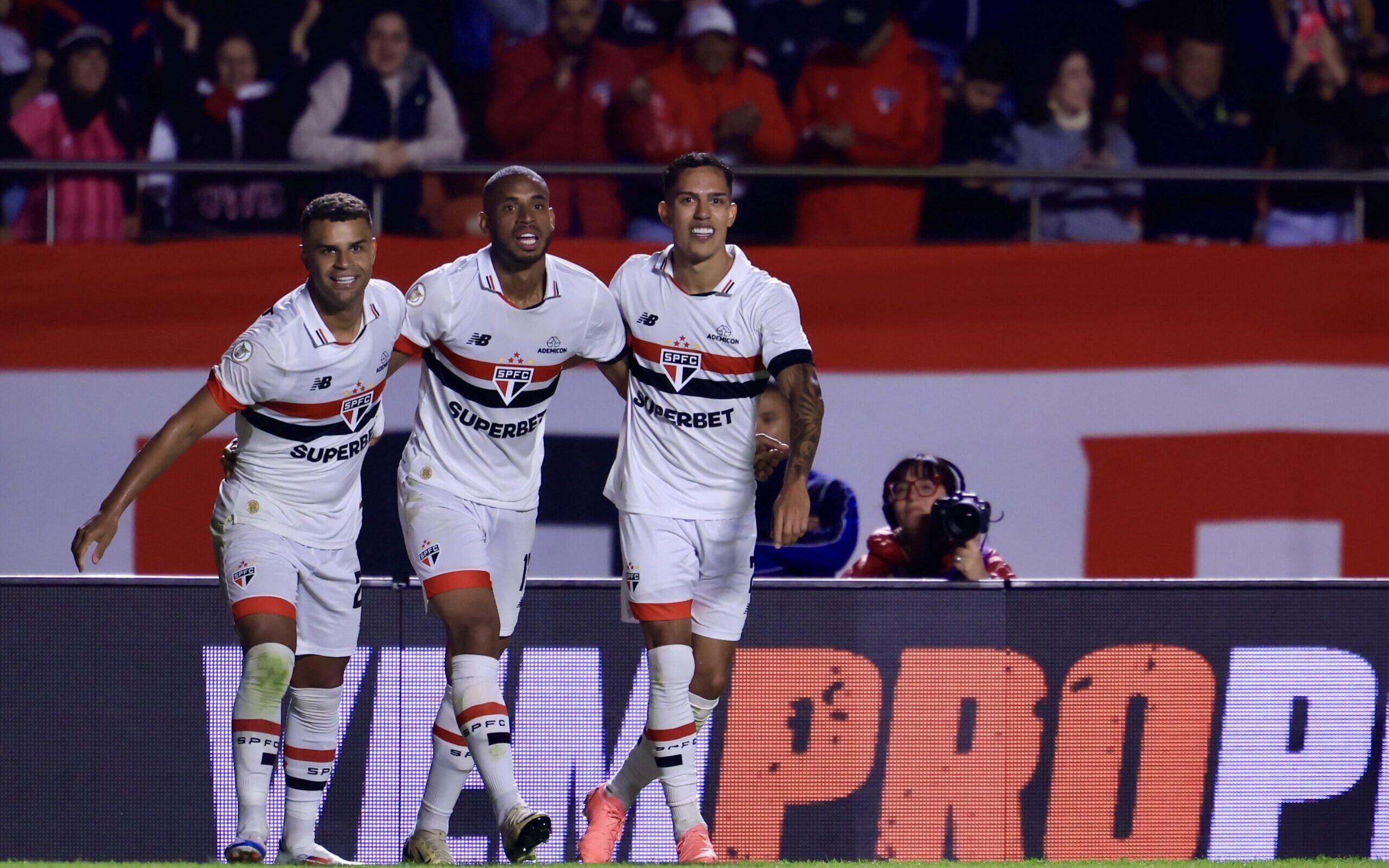 SPFC Esporte ao vivo: onde assistir aos jogos do tricolor em tempo real?