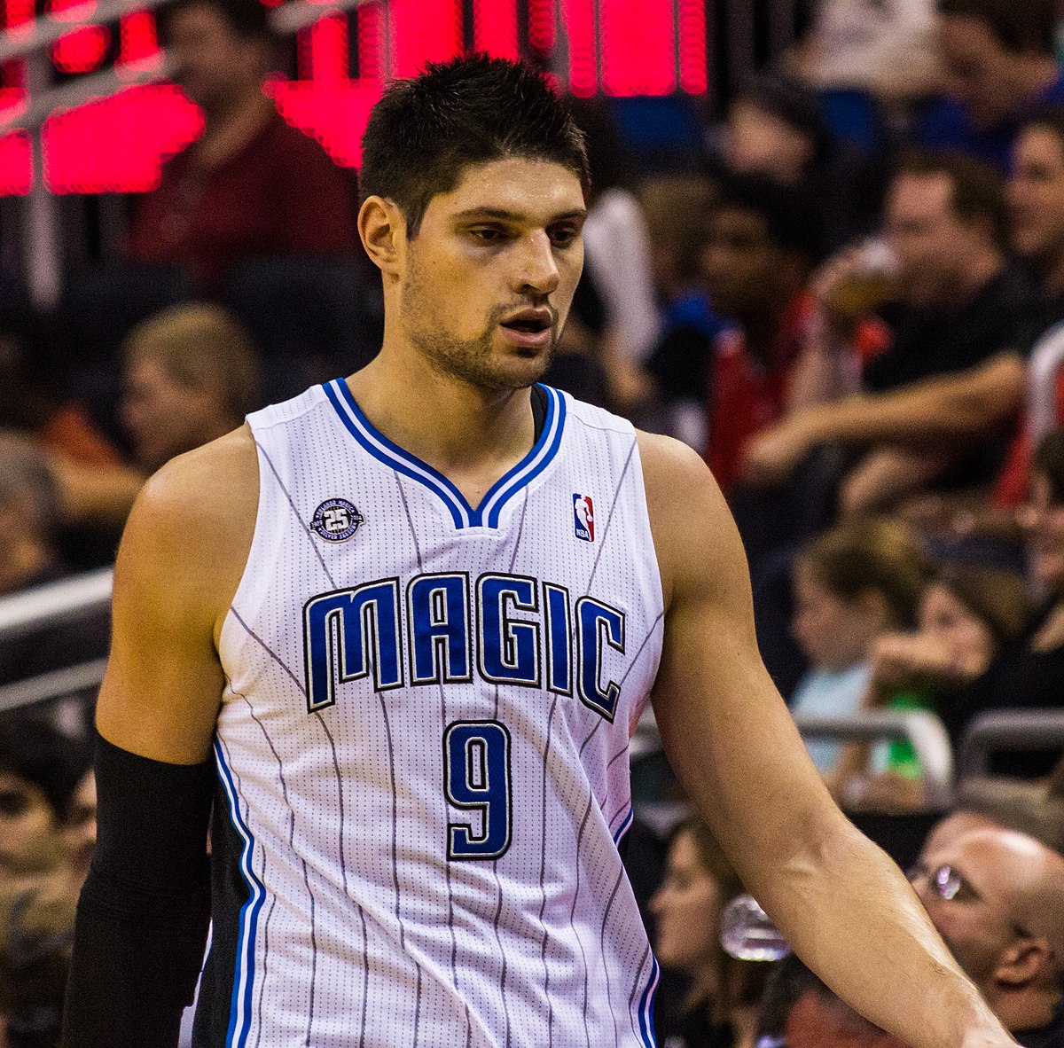 Vucevic Magic: O pivô dominante que encanta em Orlando!