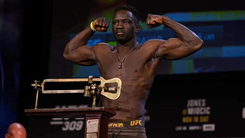 Quem é David Onama? Conheça o lutador do UFC e sua trajetória!