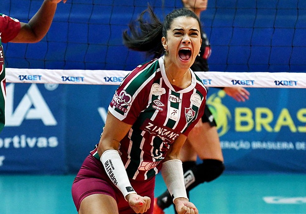 Como está Lara no vôlei Fluminense? Veja notícias e desempenho da ponteira.