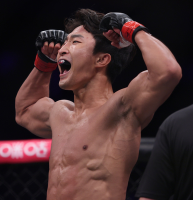 Descubra tudo sobre Lee Jeong Yeong e sua trajetória de sucesso!