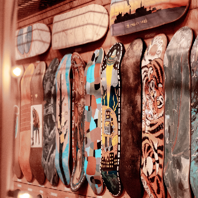 Entenda a história do skate no brasil: desde as origens até os dias atuais.
