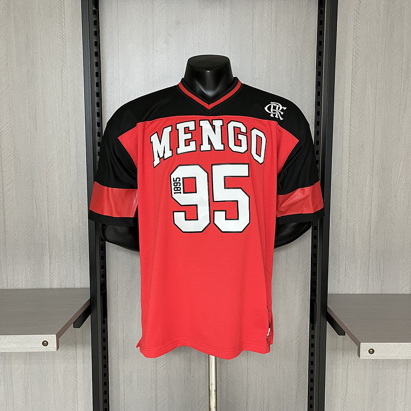 Quer uma camisa do Flamengo de futebol americano?Veja os modelos e preços!