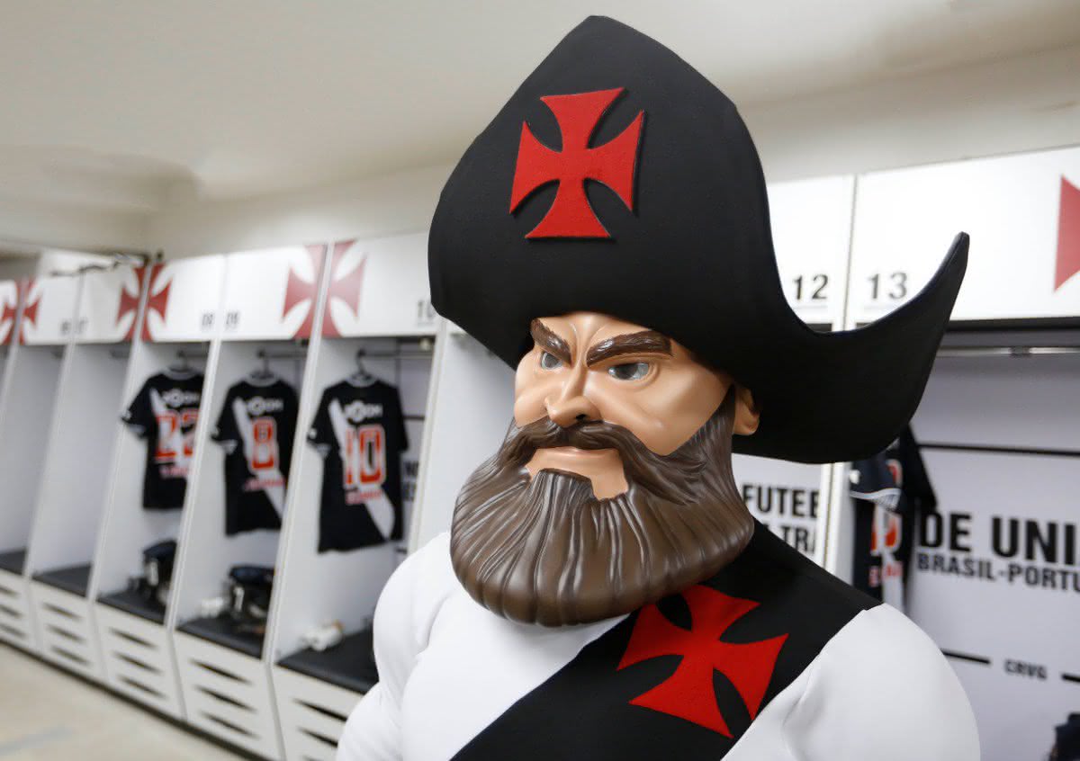 Conheça a história completa do vasco mascote: Entenda como e por que surgiu o nosso Almirante.