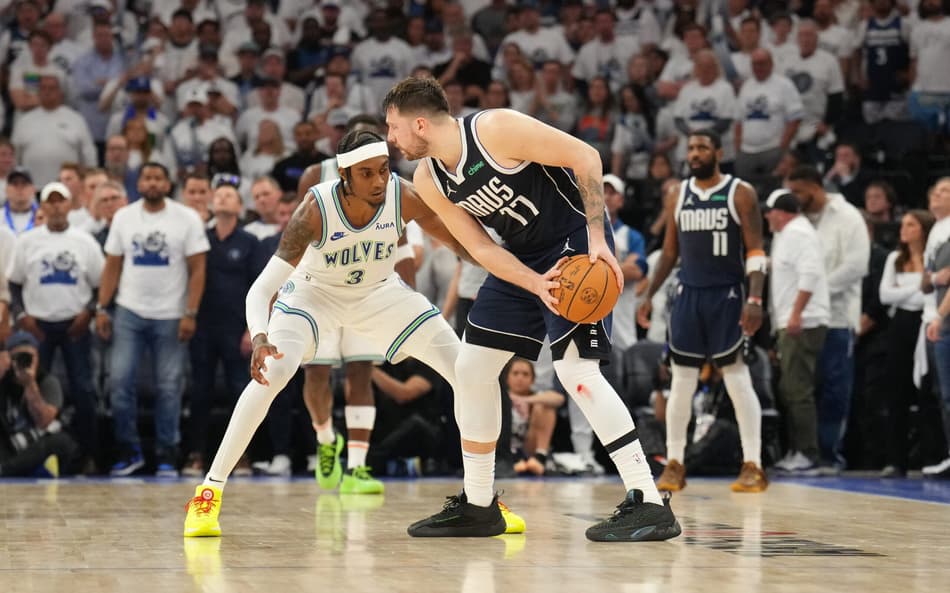 Dallas Mavericks ao vivo: sua chance de ver online grátis!