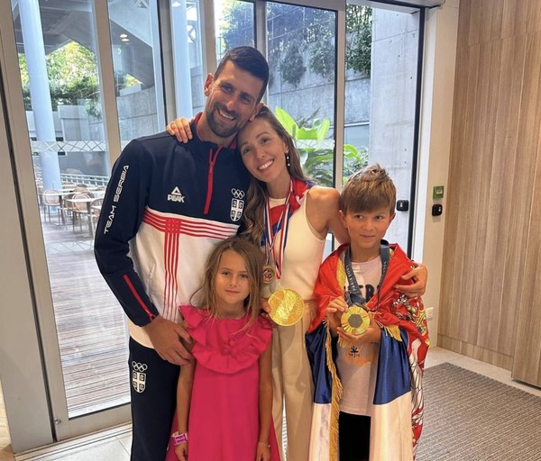 Os djokovic filhos vão jogar tênis? Descubra se eles seguirão os passos do pai.