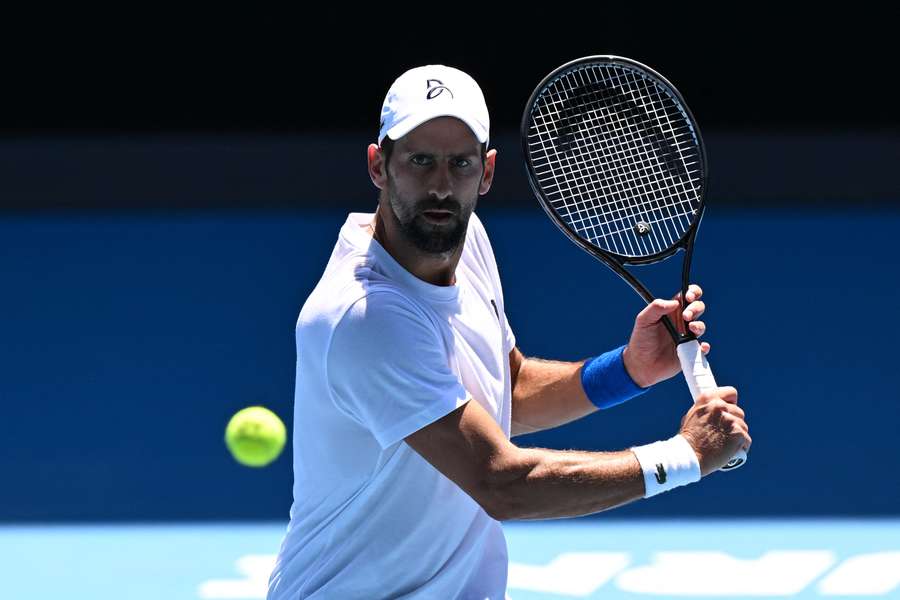 Review completo tênis Djokovic: Saiba tudo sobre conforto e performance.