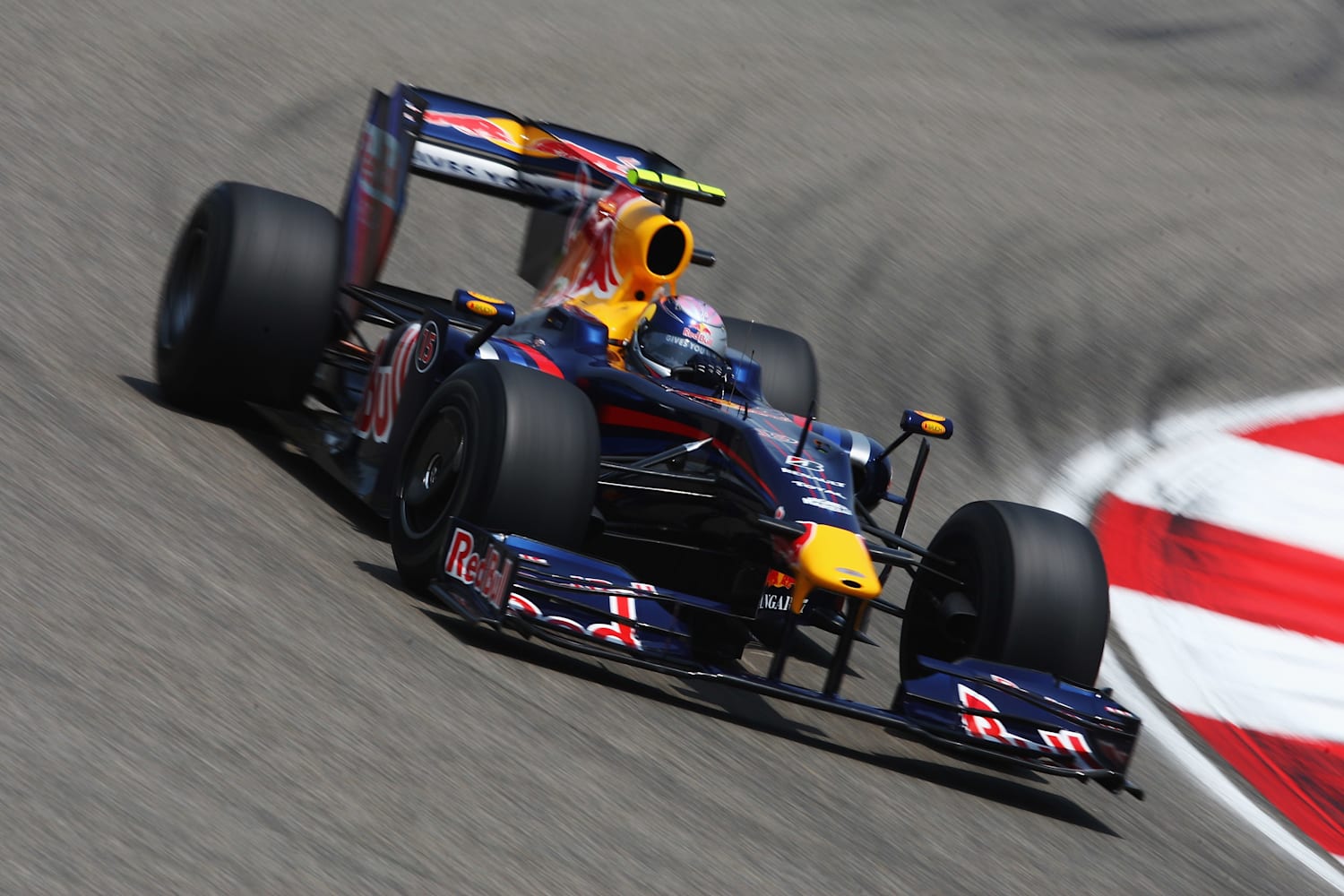 Infiniti Red Bull Racing: O que foi essa equipe de F1? Entenda a história completa.