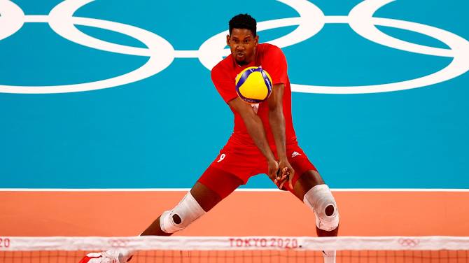 Leon jogador de volei: Qual a altura e peso do atleta?