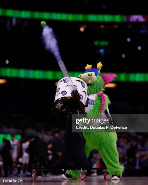 Curiosidades sobre o mascote do Orlando Magic! Veja as melhores fotos do Stuff.