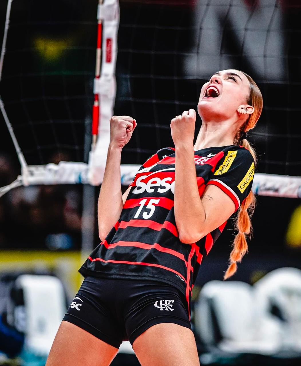 Helena jogadora de volei: quem é ela? (Descubra a craque do vôlei!)