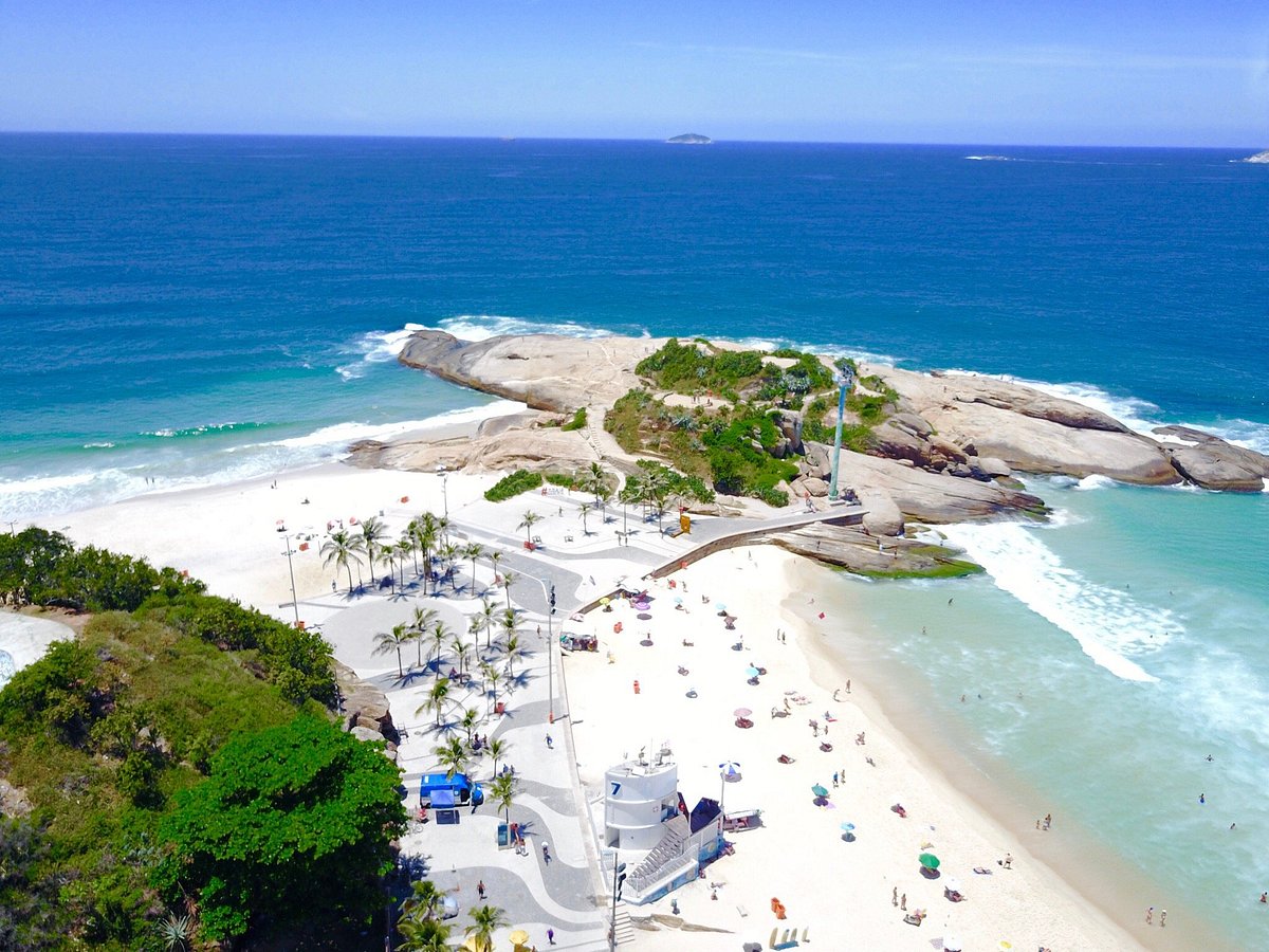 Praia Arpoador hoje: como está o mar? Saiba tudo antes de ir para lá!