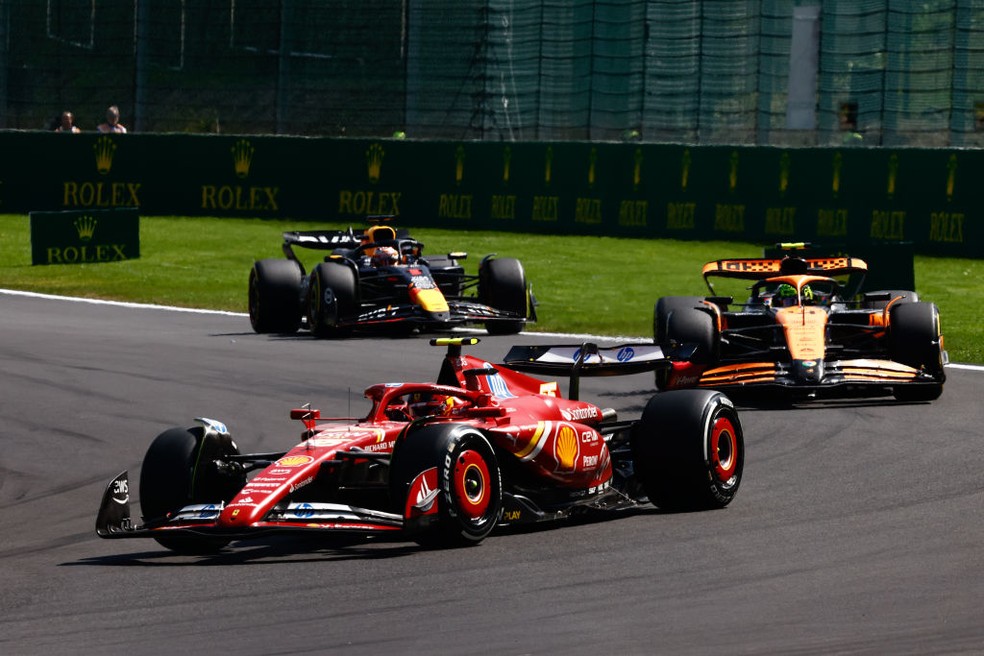 Formula 1 campeonato de construtores: o que é? Entenda tudo sobre essa disputa acirrada.