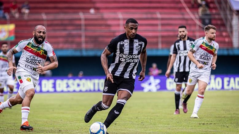 brusque futebol clube x ceará sc minuto a minuto: Não perca nenhum detalhe!