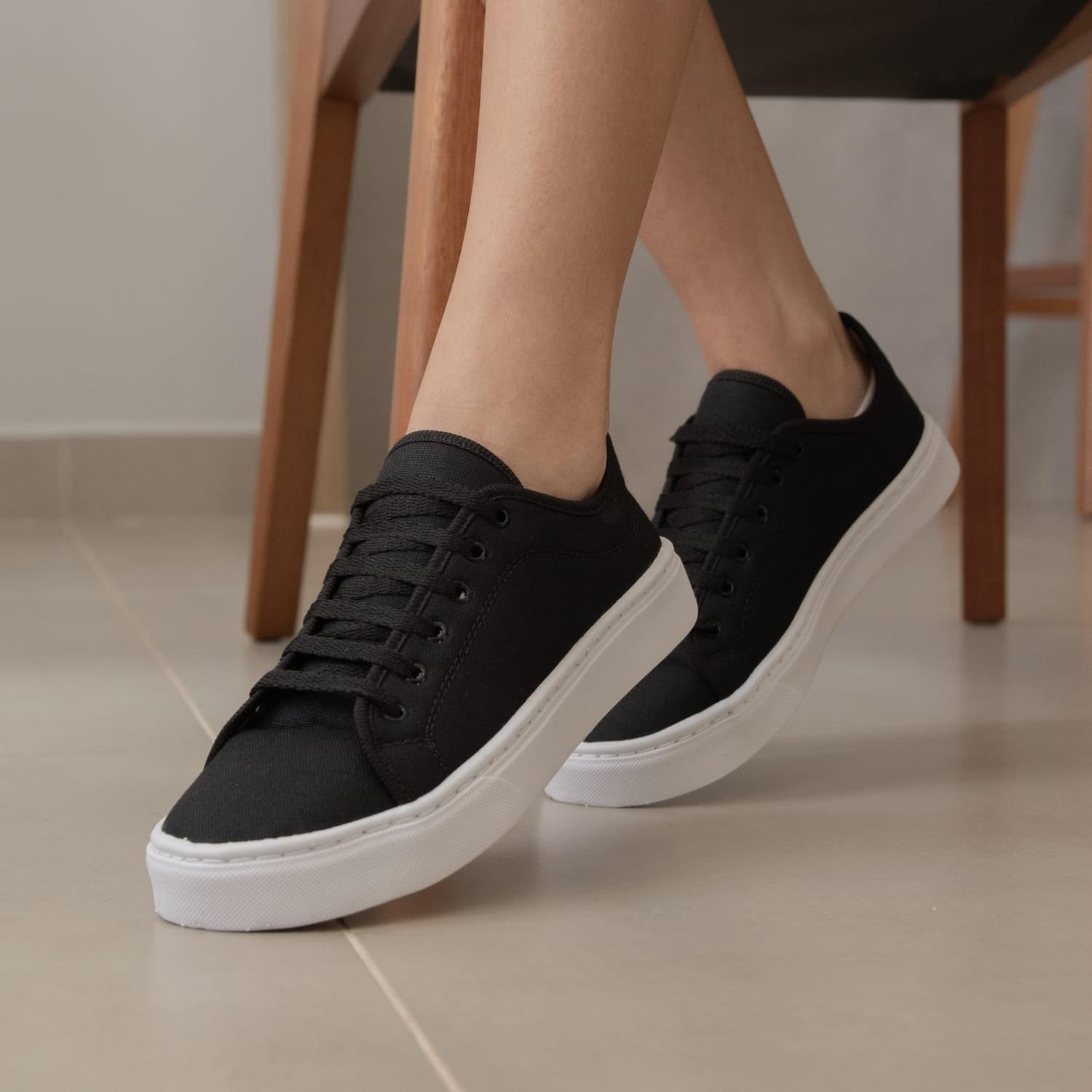 Esporte tenis feminino confortável para o dia a dia? (Descubra modelos)
