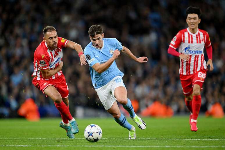 estrela vermelha x city minuto a minuto: Atualizações ao vivo? Fique por dentro de tudo.