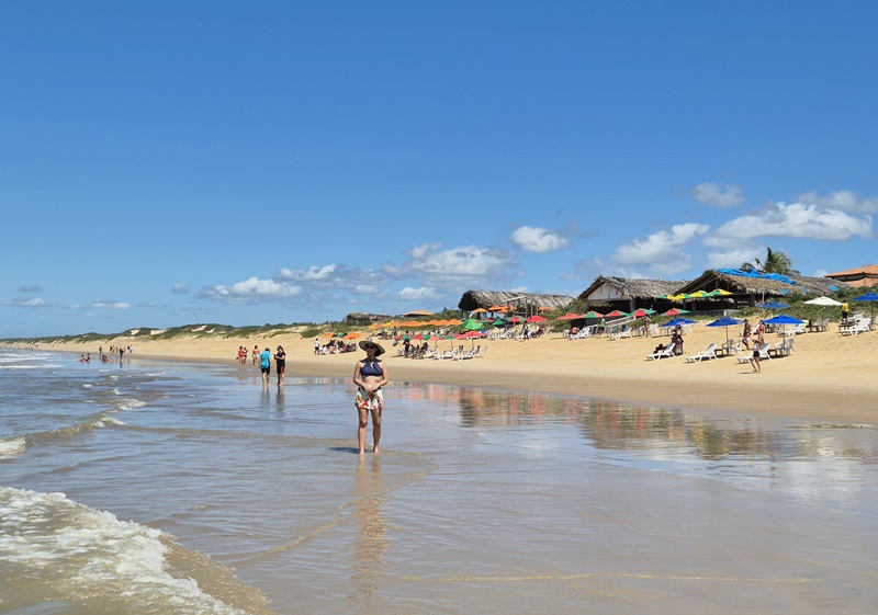 Melhor época para visitar Praia Itaúna? (Saiba quando ir e curtir!)
