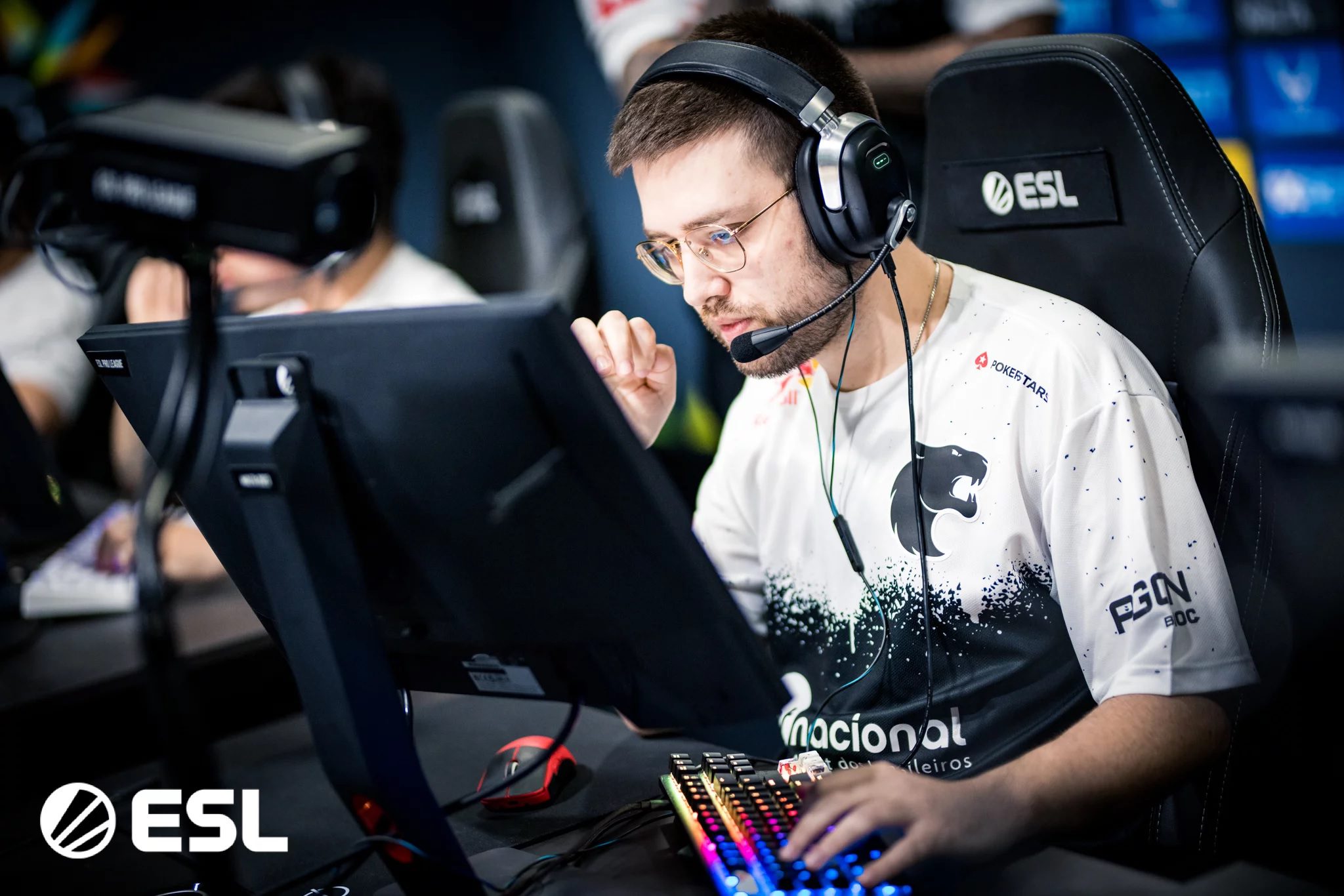 Art Furia CS qual melhor plano confira essa comparação que descomplica