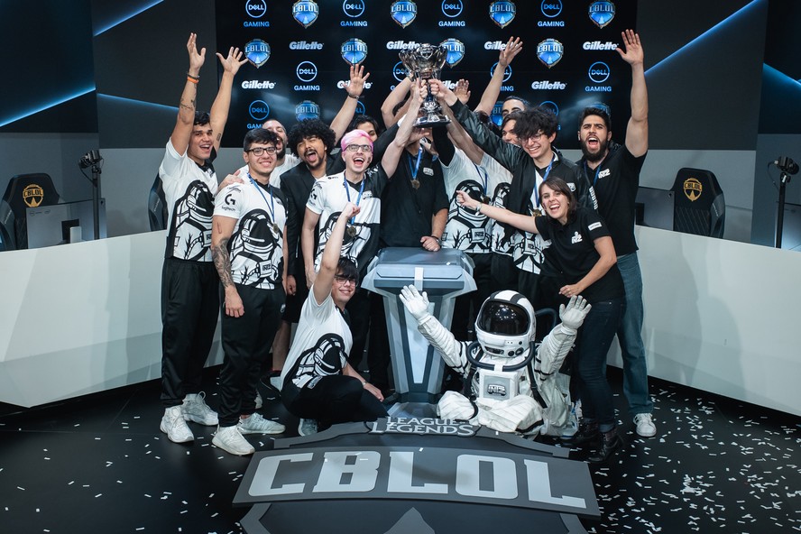 Últimos campeões do CBLOL: quem são eles? (veja os times que venceram!)