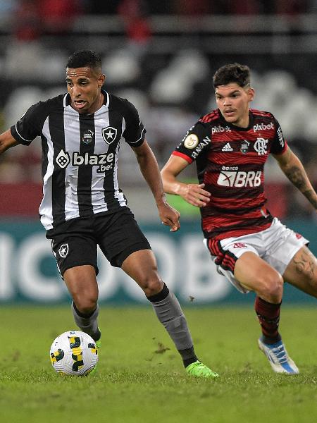 Flamengo e Botafogo saiba quais jogadores se destacaram nas avaliações do jogo