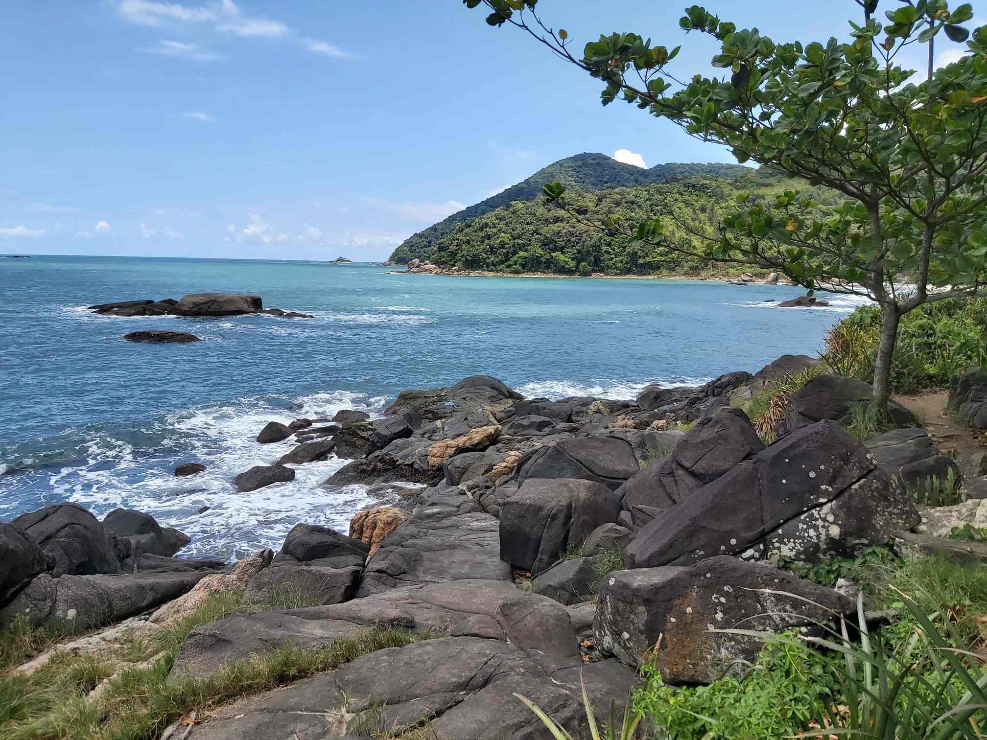 Prainha branca trilha o que ver? Descubra as melhores atrações por lá!