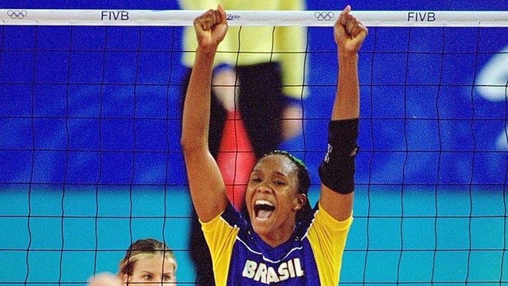 Por que o vôlei feminino anos 90 é famoso? (Saiba os motivos do sucesso!)